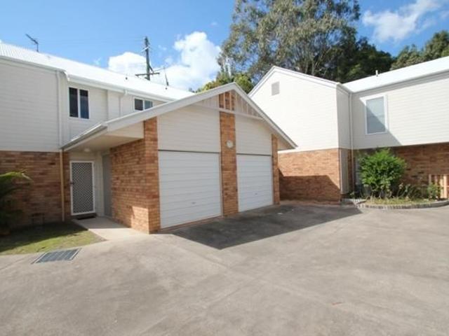 Spacious 3 Bedroom Unit Moments from Nambour Town Centre