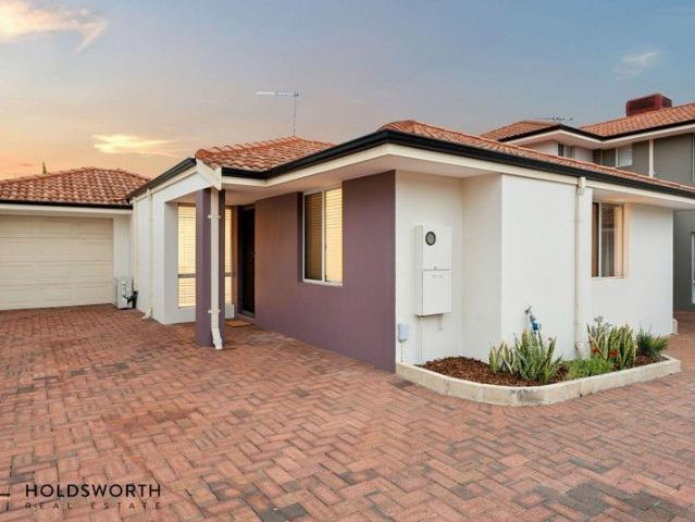 Spacious 3 Bedroom Villa in Convenient Location