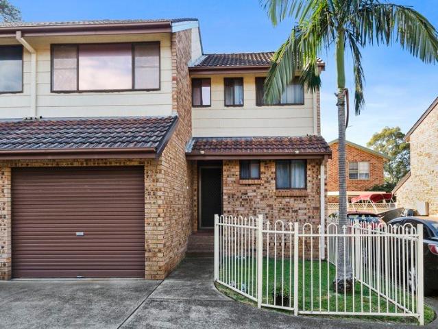 Spacious 3 Bedroom Villa in the Heart of Woonona