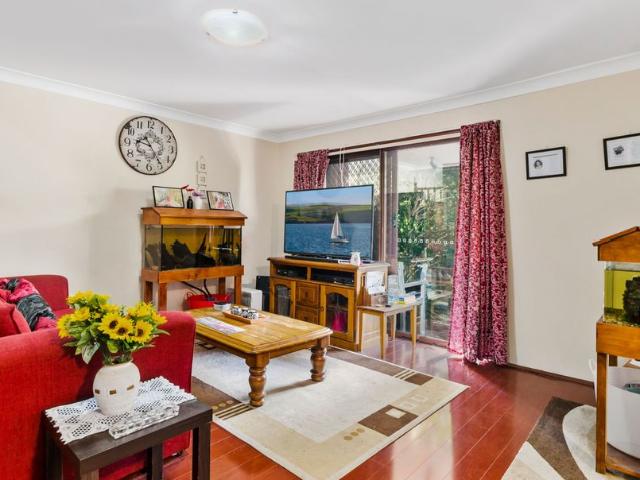 Spacious 3 Bedroom Villa in the Heart of Woonona