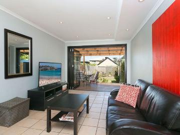Spacious 3 bedrooms house near Bondi Junction! Queens Park