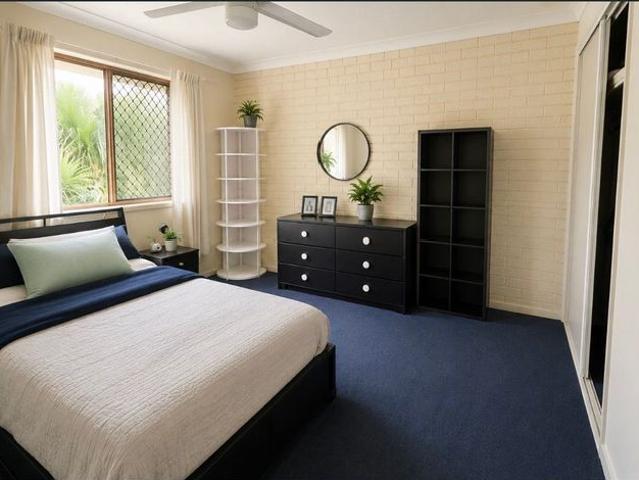 Spacious 3 Bedrooms Townhouse Capalaba