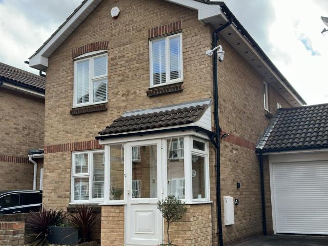 Spacious 3 BR house close in Tower Bridge