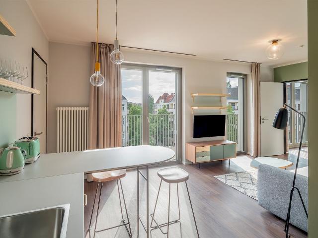 Spacious 3 room apartment with balcony at RIX Neukölln – open ended lease, Berlin Amsterdam Apartments for Rent