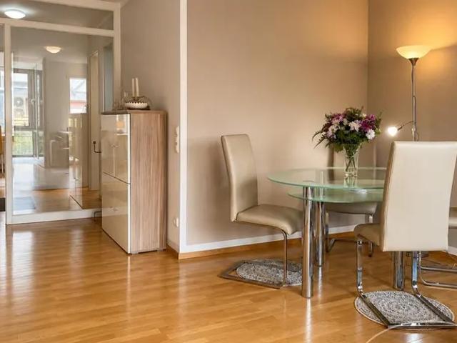 Spacious 3 room apartment with balcony in Maxvorstadt