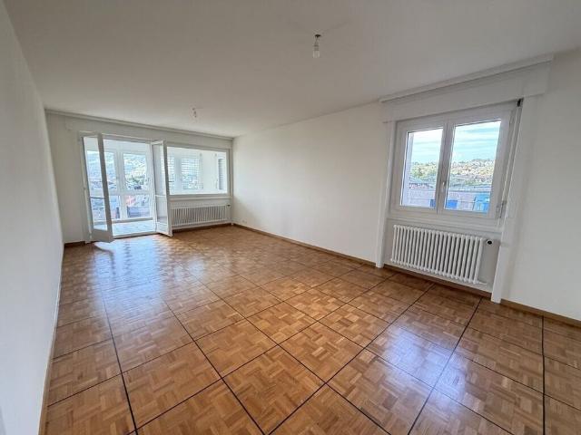 Spacious 3.5 room apartment near Lake Geneva