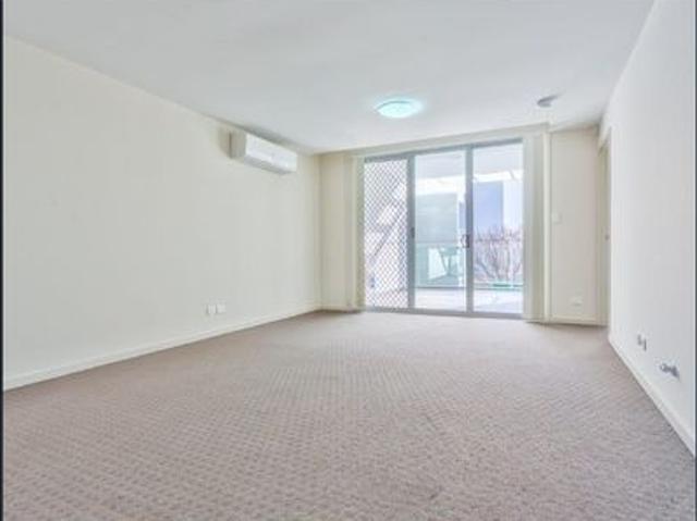 Spacious 3+Study 4B Apartment for Rent! Ready to Move In Now