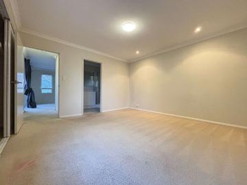 Spacious 3x2 Townhouse for Rent in Midland