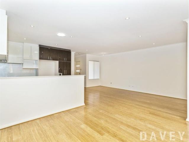 Spacious 3x2 Villa for Rent in the Heart of Tuart Hill