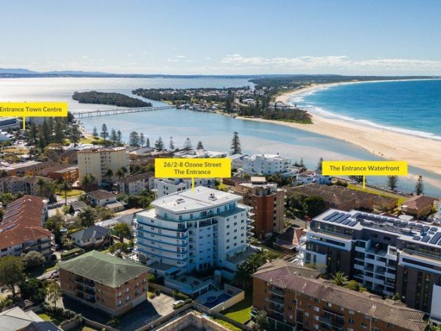Spacious Three Bedroom Apartment with Stunning Water Views