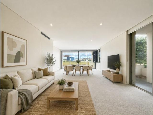 Spacious Three Bedroom Apartment with Stunning Water Views