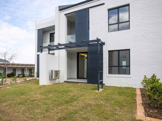 Spacious Three Bedroom Apartment Available for Rent at Val de Vie Vivante Village on Val de Vie Estate
