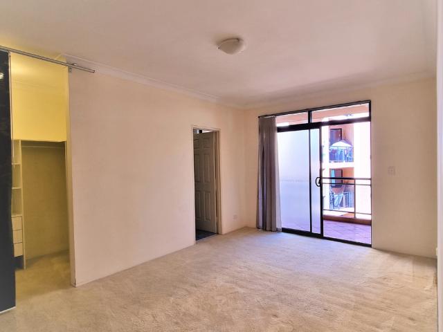 Spacious Three Bedroom Apartment in a Premium Location