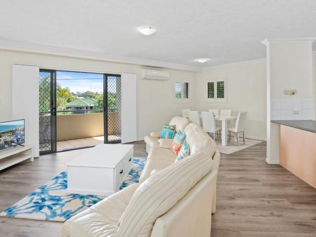Spacious Three Bedroom Apartment in Boutique Southport Complex