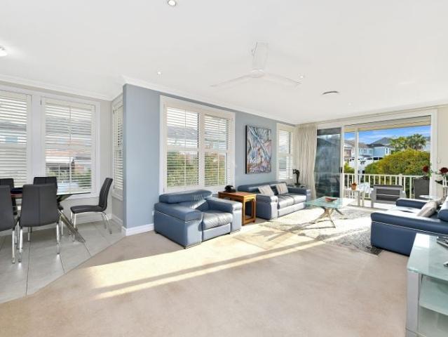 Spacious Three Bedroom Apartment in Mimosa Building