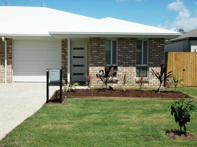 Spacious Three Bedroom Duplex Long Term Investor!