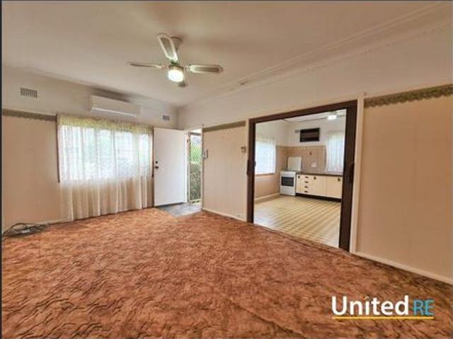 Spacious Three Bedroom Family Home in a Convenient Location