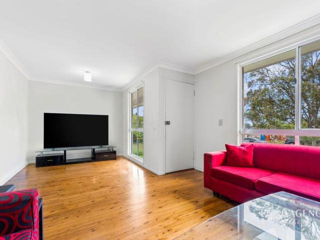 Spacious Three Bedroom Family Home in a Prime Mount Druitt Location!