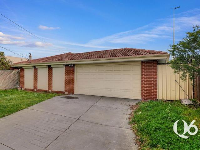 Spacious Three Bedroom Family Home in a Quiet Deer Park Location