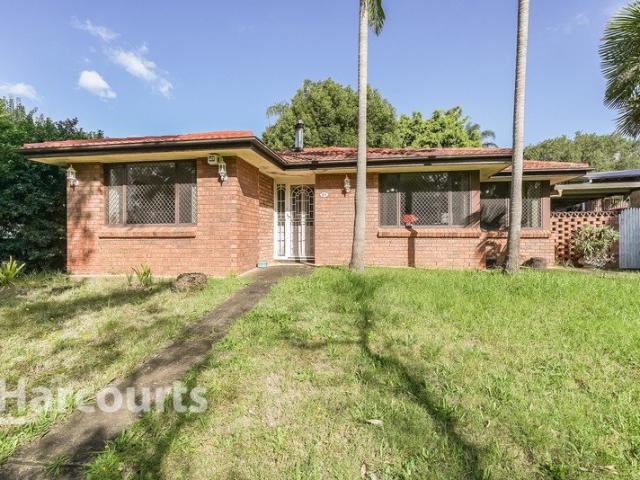 Spacious Three Bedroom Family Home with Outdoor Entertaining!