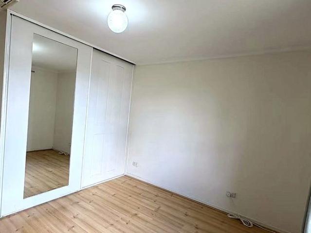 Spacious Three Bedroom Family Home with Large Backyard in Quiet Cul de Sac