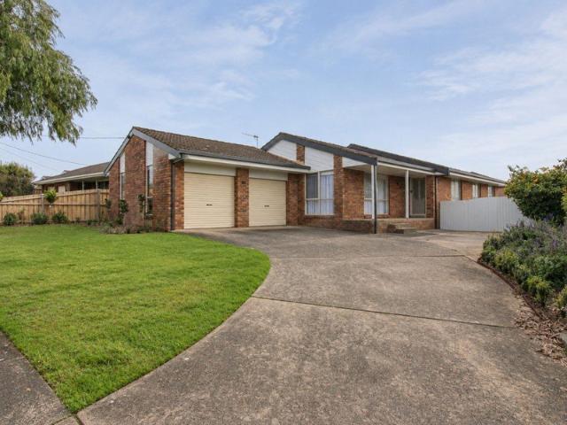 SPACIOUS THREE BEDROOM FAMILY HOME