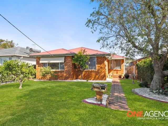 SPACIOUS THREE BEDROOM HOME !