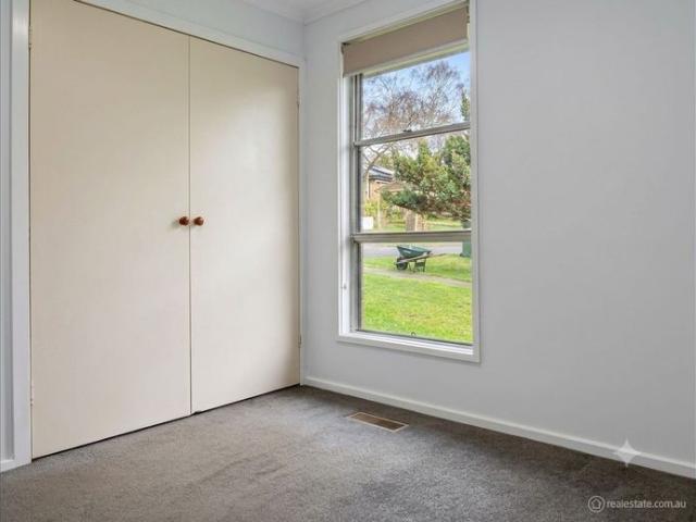 Spacious Three Bedroom Home in Convenient Warragul Location