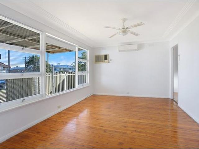 Spacious Three Bedroom Home in Convenient Location