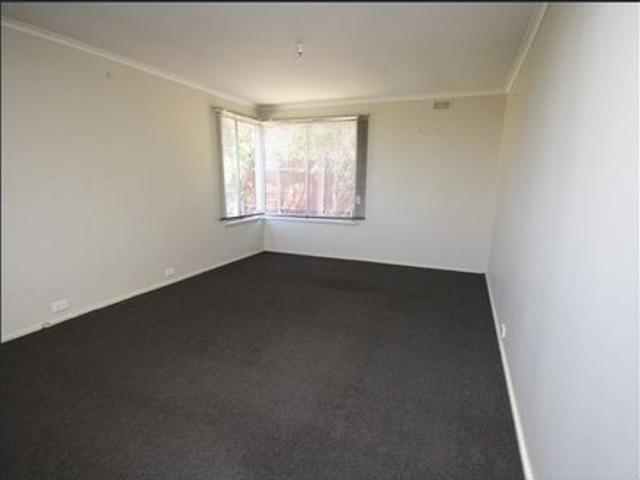 Spacious Three Bedroom Home in Convenient Rokeby Location