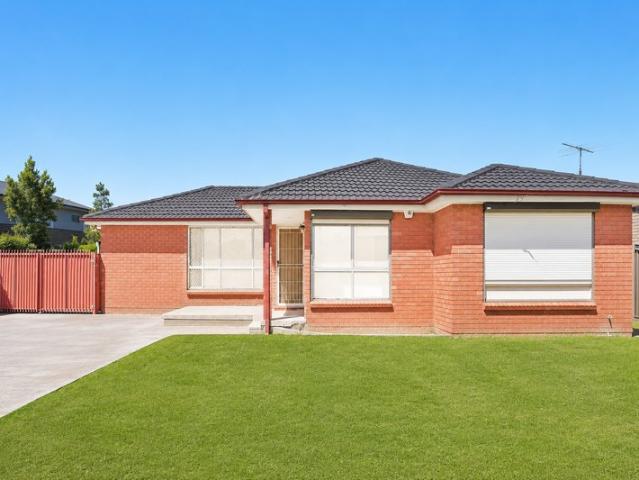 Spacious Three Bedroom Home in a Highly Convenient Moorebank Location