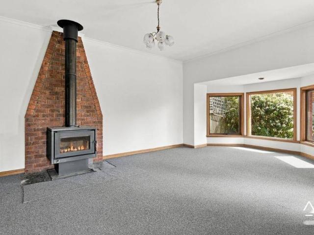Spacious Three Bedroom Home in a Quiet Cul de Sac