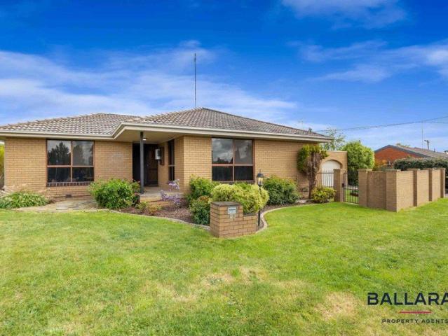 Spacious Three Bedroom Home In Sought After Location
