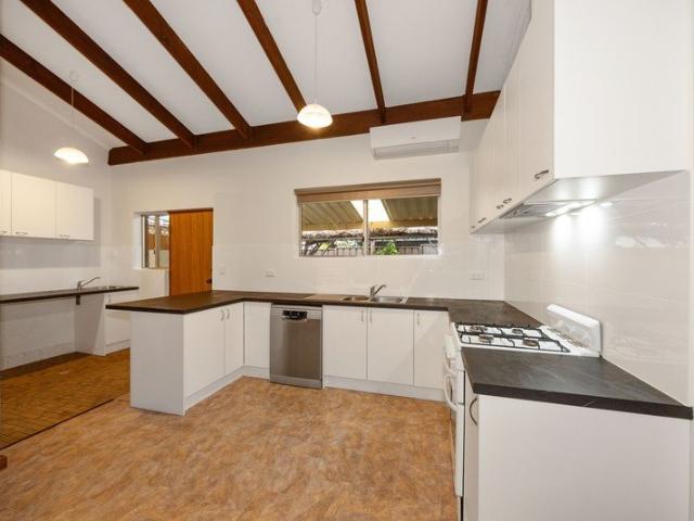 SPACIOUS THREE BEDROOM HOME IN THE HEART OF HIGHLY SOUGHT AFTER MITCHAM!