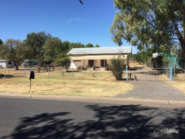 Spacious Three Bedroom Home on 1,620sqm in the Heart of Coonamble