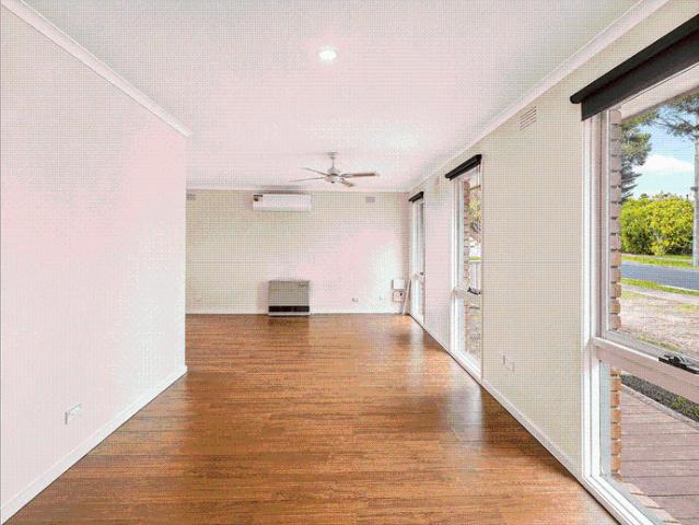 Spacious Three Bedroom Home on a Large 627sqm Block — Cranbourne Living