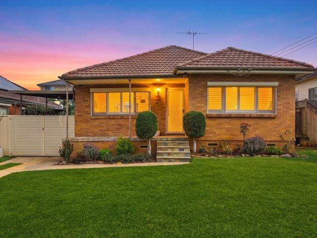 Spacious Three Bedroom Home, perfect for outdoor entertaining
