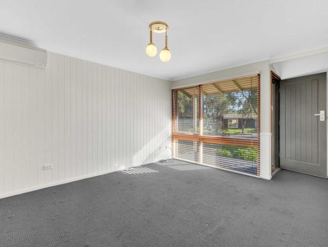 Spacious Three Bedroom Home Ready to Enjoy