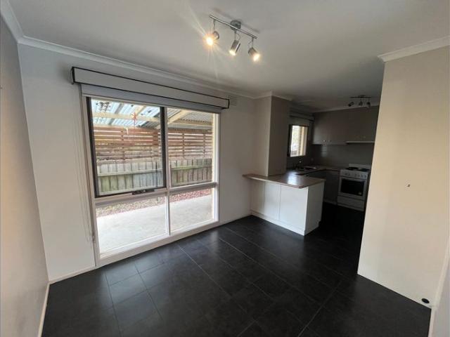 Spacious Three Bedroom Home Right Here In Traralgon