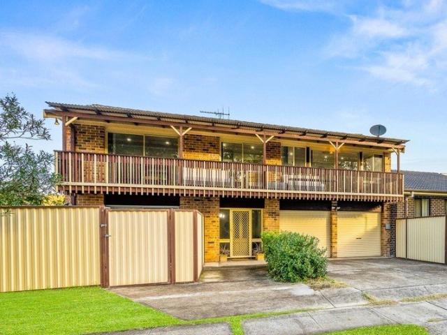 Spacious Three Bedroom Home with Double Garage in a Peaceful, Leafy Neighbourhood