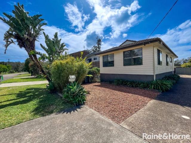 SPACIOUS THREE BEDROOM HOME WITH ENTERTAINING DECK