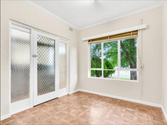 Spacious Three Bedroom Home with Great Outdoor Living