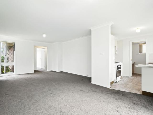 Spacious Three Bedroom Home With Lock Up Garage !