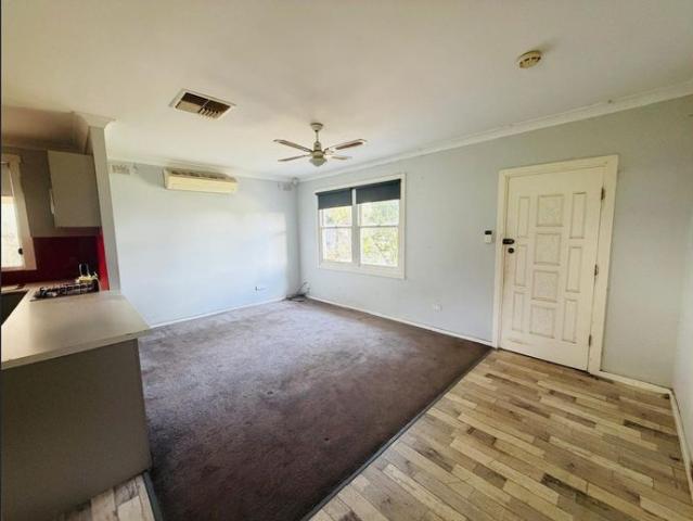 Spacious Three Bedroom Home with Outdoor Entertaining Area