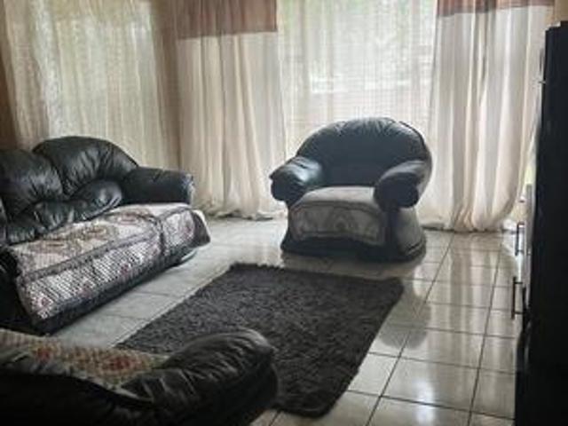 spacious three bedroom home with stu.