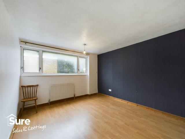 Spacious Three Bedroom House for Rent in Wharfedale, Hemel Hempstead