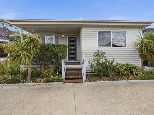 Spacious Three bedroom Living!