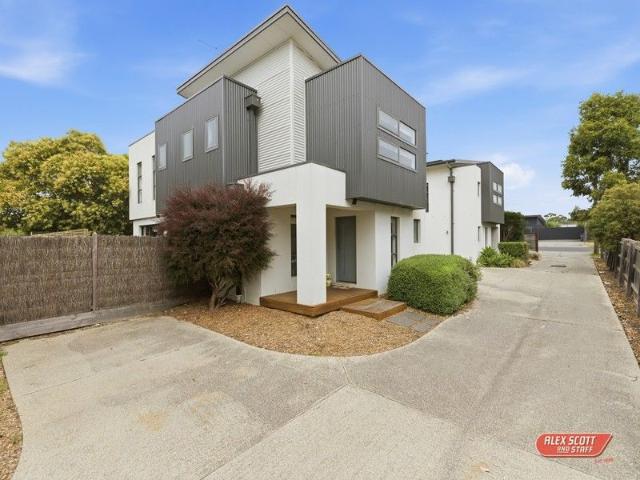 Spacious Three Bedroom Living with Comfort & Convenience