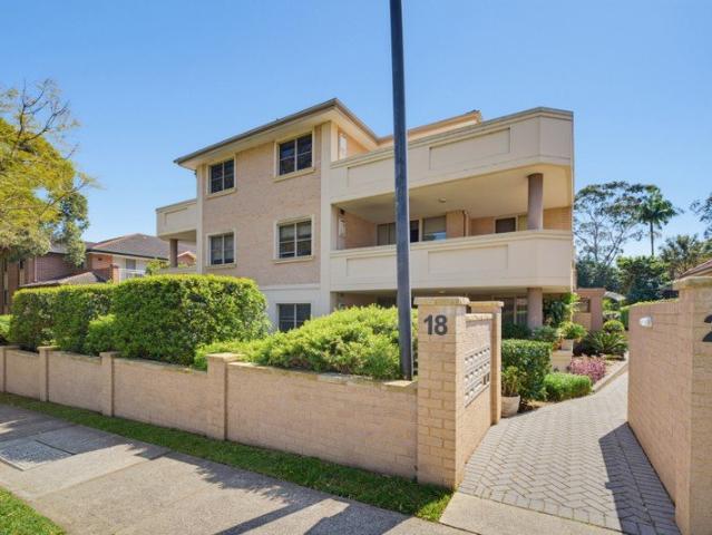 Spacious Three Bedroom Living with Exceptional Convenience