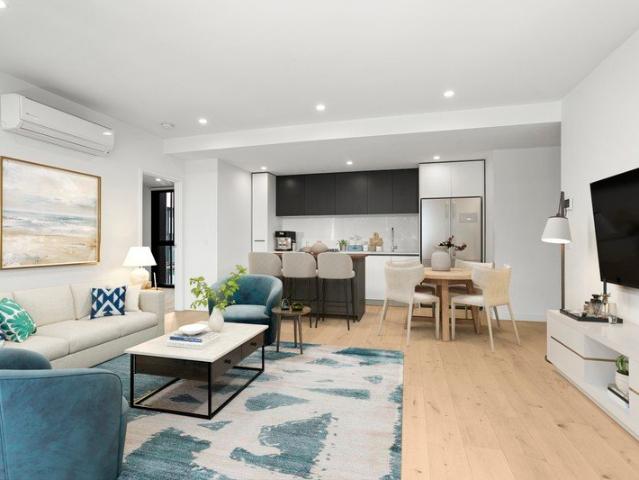 Spacious Three Bedroom Living in the Heart of Richmond